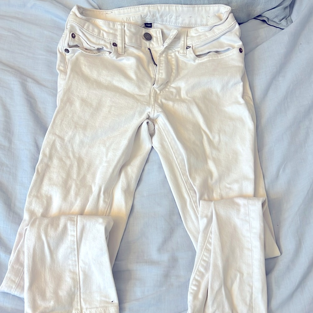 American Eagle Lightly Used White Jeans